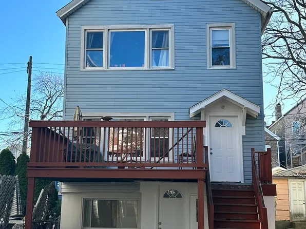 2341 W 18th Pl, Chicago, IL 60608