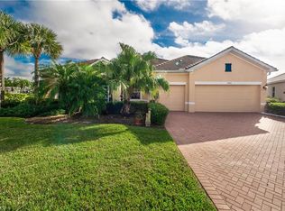 1813 Cayon Ct, Cape Coral, FL 33991