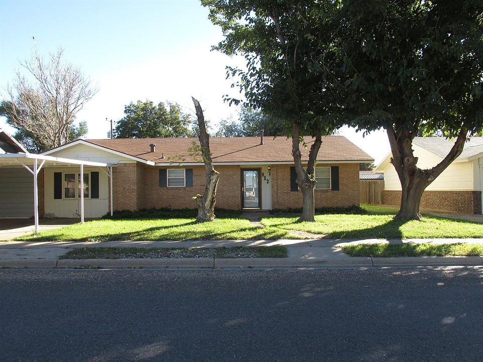 1st image of 812 Hickory St