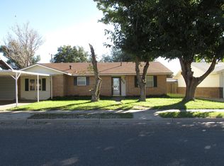 812 Hickory St, Idalou, TX 79329