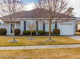 28 Pier Point, Tuckerton, NJ 08087