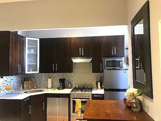 1st image of 27 E 7th St APT 3R