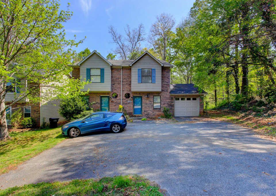 1st image of 632 Idlewood Ln APT D