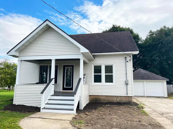 250 W CAROLINE Street, Markesan, WI 53946