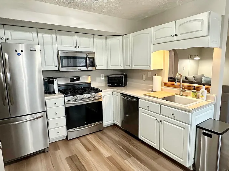 2315 Pheasant Run — Photo 3