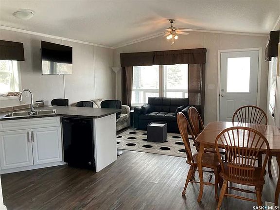 4th image of 412 Capalano Dr