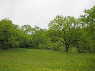 2472 Creekwood Dr, Cedar Hill, TX 75104