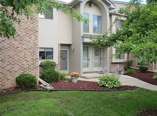 42541 Lilley Pointe Dr #42541, Canton, MI 48187