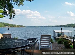 305 Hickory Hollow Rd, Sunrise Beach, MO 65079