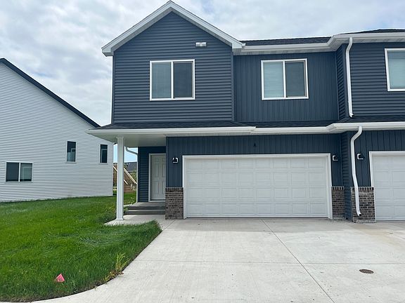 4th image of 889 60th Ave W #899-A