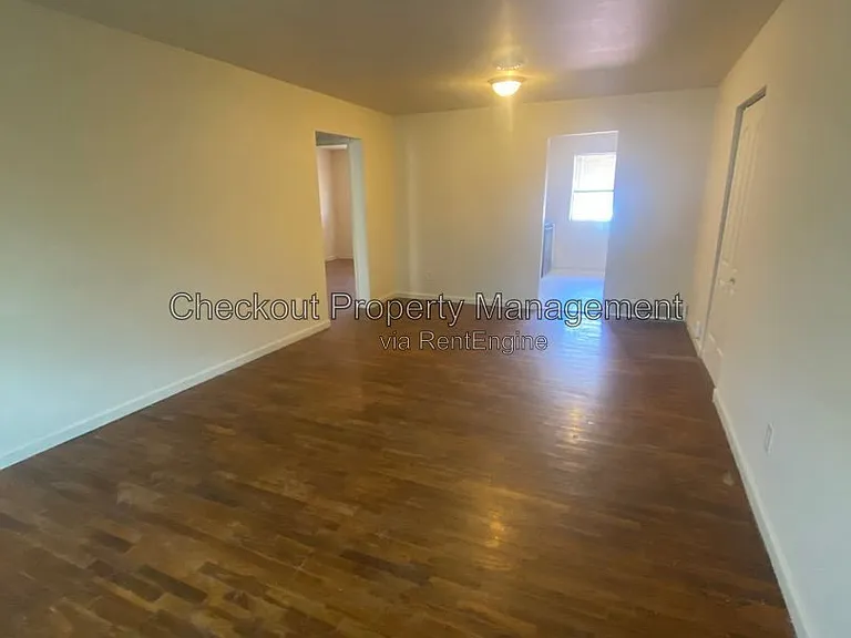 Timber Place Apartments — Photo 13