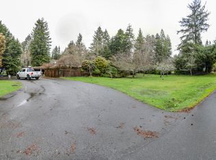 2727 Sunny Grove Ave, McKinleyville, CA 95519