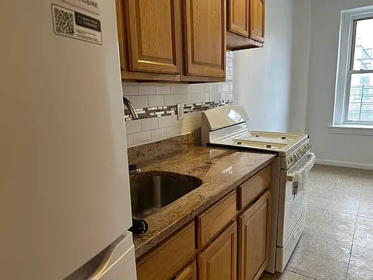 Rented by Premier One Realty LLC | media 1