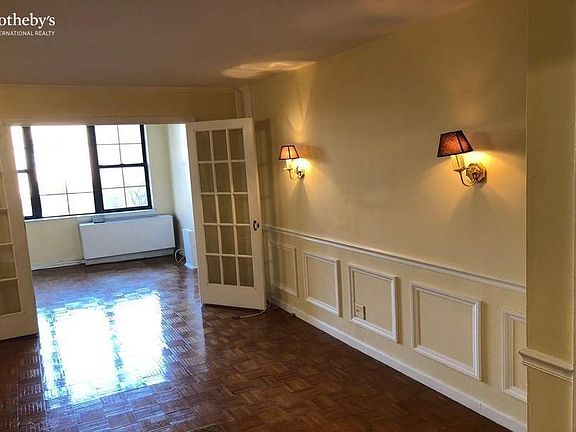 3rd image of 222 W 14th St APT 4H