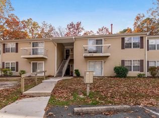 106 Club Pl #106, Galloway, NJ 08205