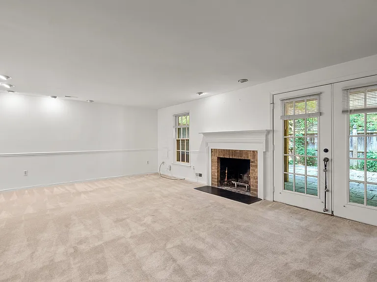 Lower Level Recreation Room