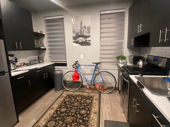 18-69 Stanhope Street image 15 of 23