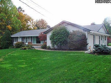 2nd image of 13916 Fox Hollow Dr