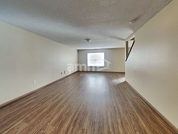 5th image of 10525 Kensil St