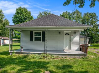 1725 Bakertown Rd, Buchanan, MI 49107