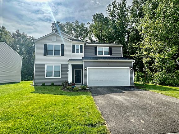 2nd image of 1186 Lake Forest Dr