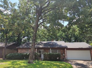 6628 Yolanda Dr, Fort Worth, TX 76112