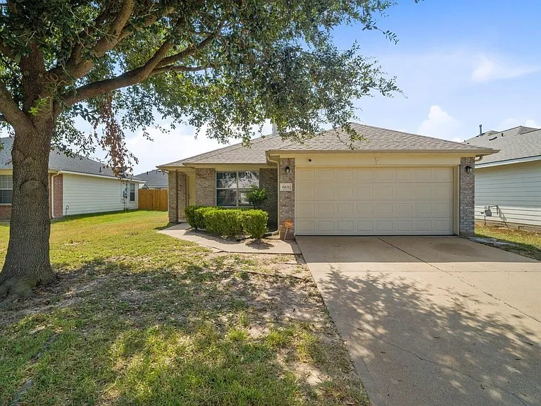 6631 Portlick Dr — Photo 1