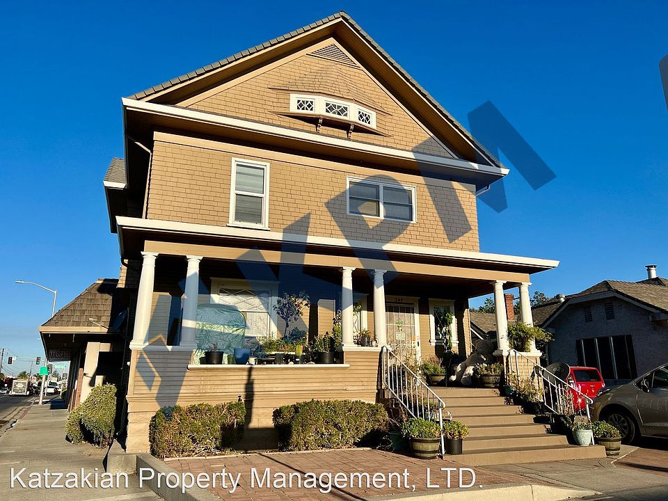 1st image of 247 1/2 S Lee St