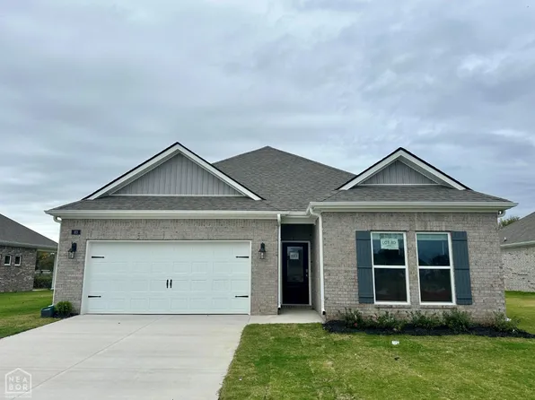 83 Clearwater Dr, Brookland, AR 72417