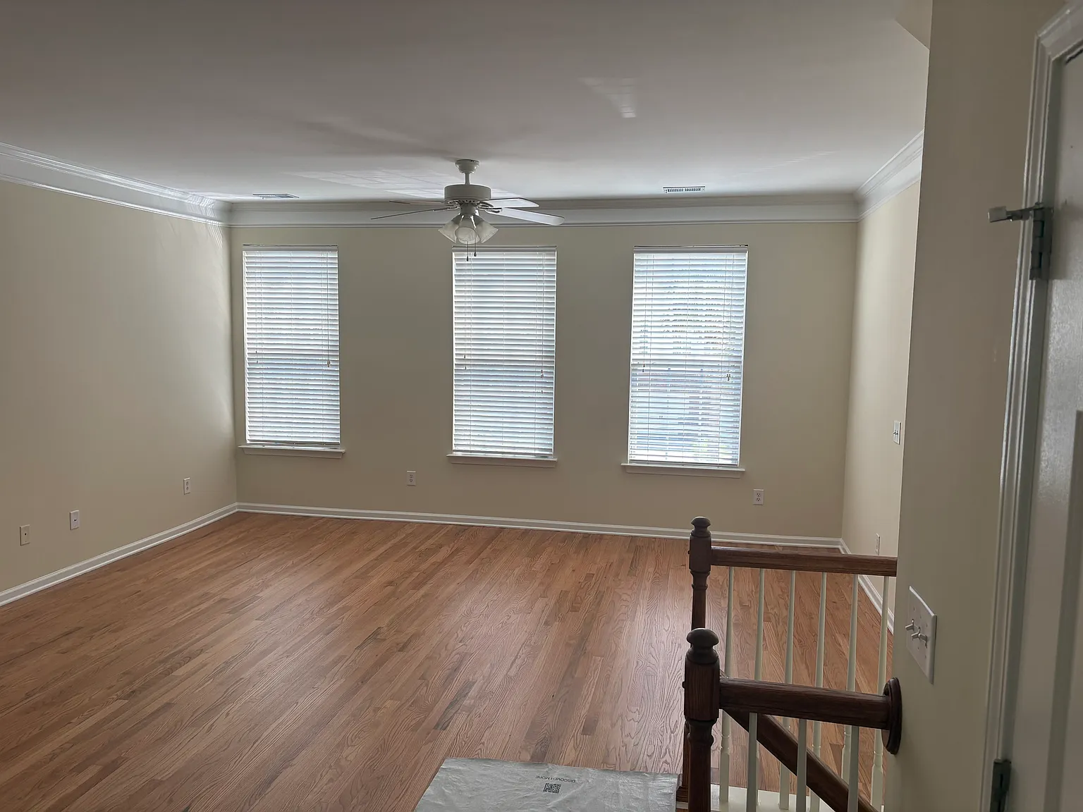 3 bed, 2500 sqft, $3,500 — Photo 4