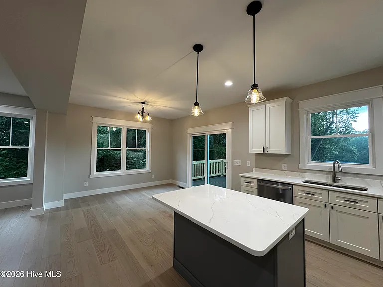 211 N McNeill St — Photo 6