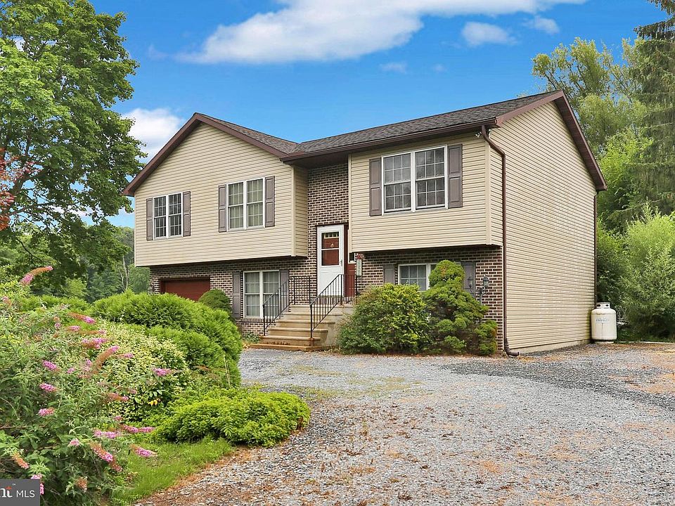 1st image of 246 Sandhill Rd