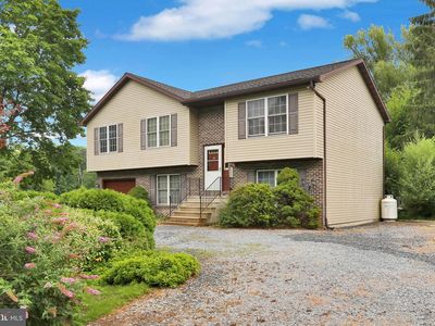 246 Sandhill Rd, Fleetwood, PA, 19522