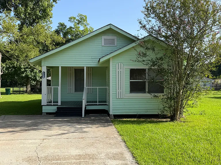 5320 Zachary Slaughter Hwy — Photo 1