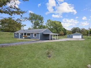 8641 Jacksontown Rd, Heath, OH 43056