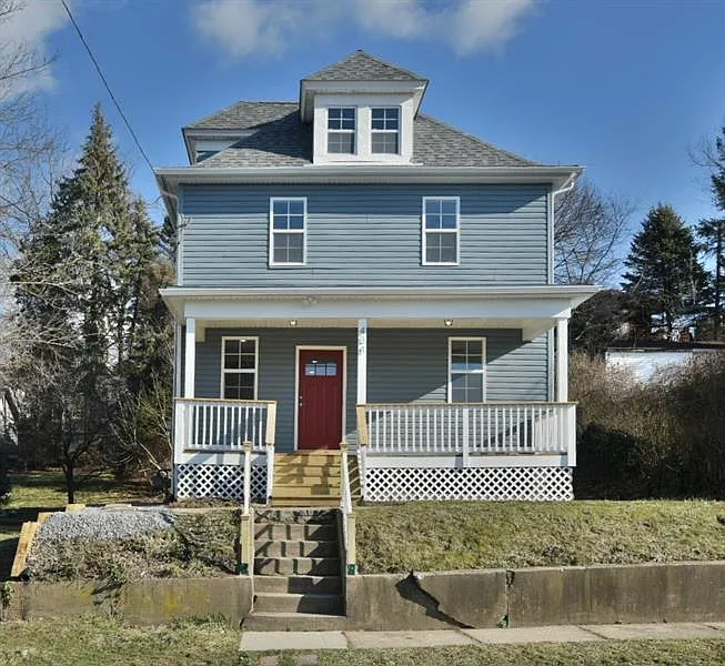 434 Camilla St photo 1