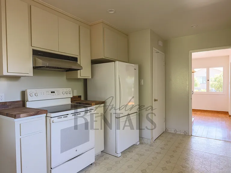 7 Ramona Ave — Photo 7