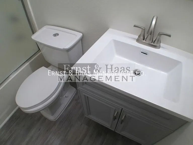 1121 Obispo Ave #103 — Photo 24