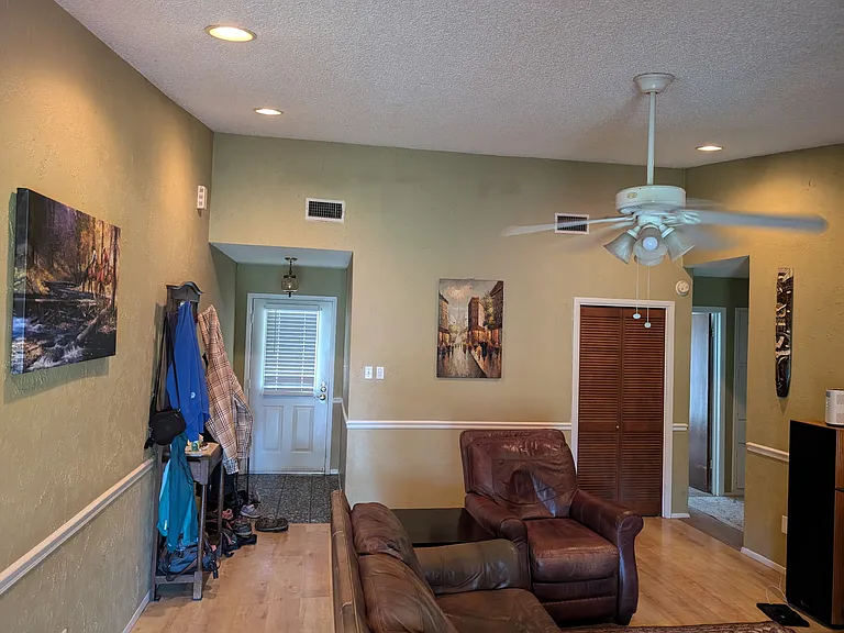 11416 Barrington Way — Photo 8