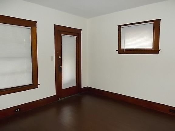3rd image of 1497 Coutant Ave #1