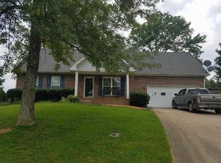 157 Lancashire Dr, Clarksville, TN 37043