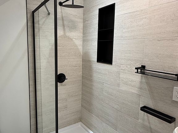 5th image of 1573 Belmar Rd #3