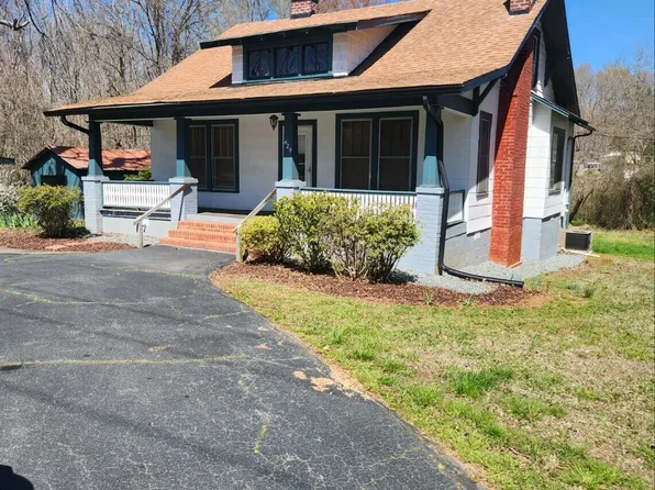 429 E Center St, Mebane, NC 27302