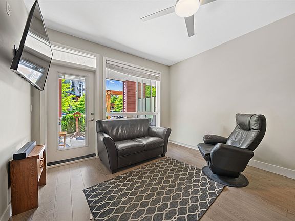 5th image of 45513 Market Way #111