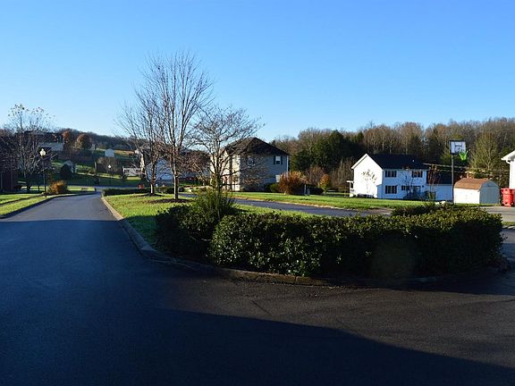 2nd image of 41 Bryants Way