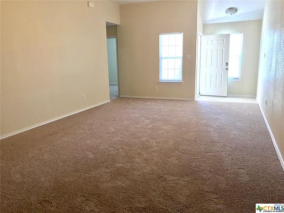 4th image of 1165 Squire Dr