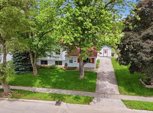 2002 Maplewood Rd, Fort Wayne, IN 46819