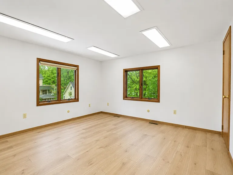 328 Green Pond Rd — Photo 18