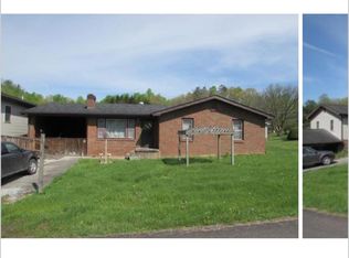 362 Phipps Cir, Clintwood, VA 24228