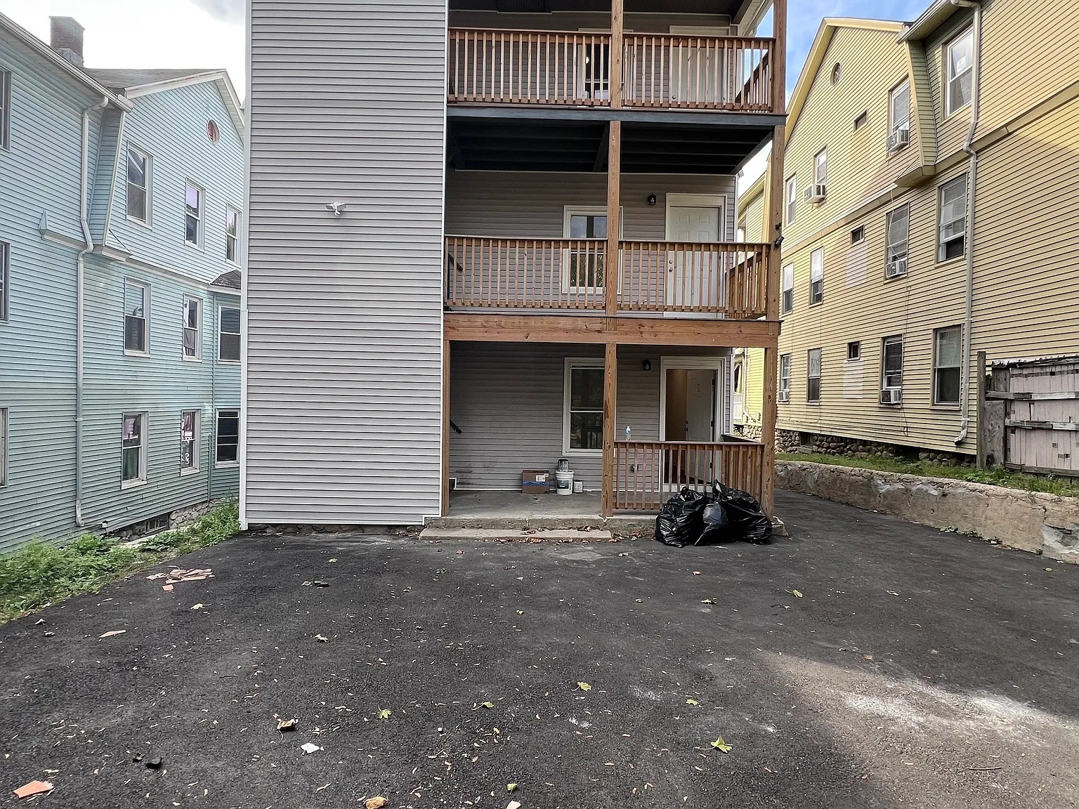 36 Vermont St — Photo 4